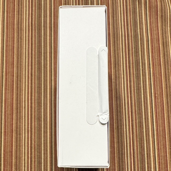 Oura Ring 4 Smart Ring Black Size 7 NEW Sealed Fitness Sleep Tracker - Picture 3 of 3